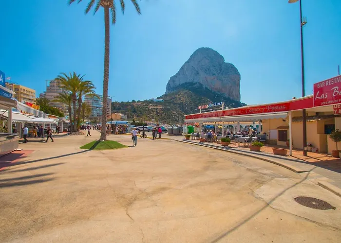 - Plusholidays Apartman Ifach